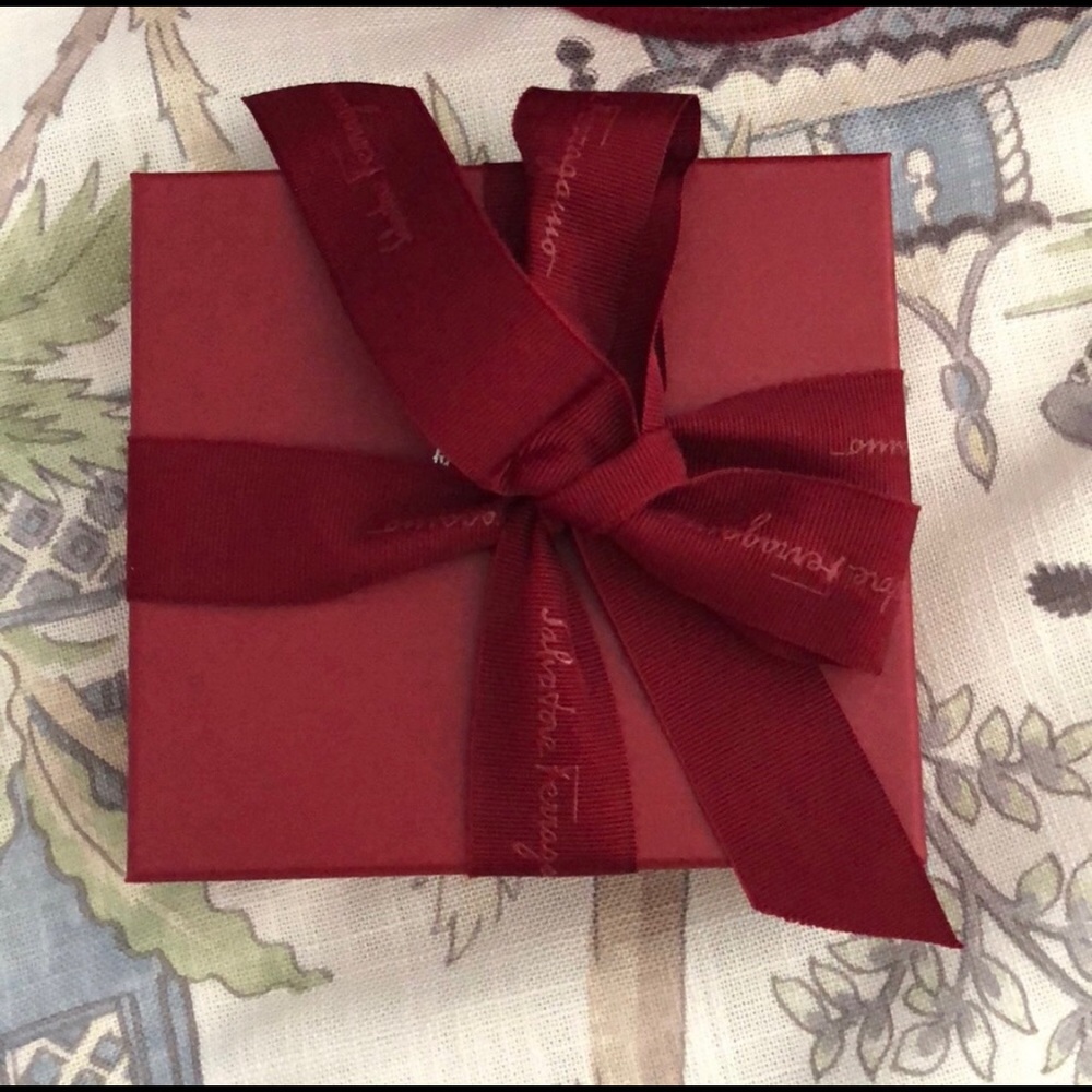 Salvatore Ferragamo Box